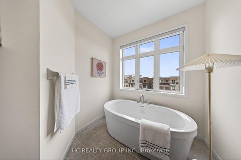 Photo 38 at 1240 Wellington Street E, Bayview Northeast, Aurora