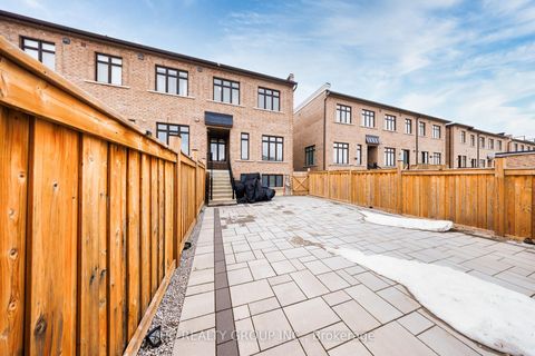 Photo 44 at 1240 Wellington Street E, Bayview Northeast, Aurora