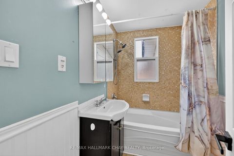 Photo 8 at 10 Wellington Street, Cookstown, Innisfil