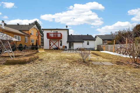 Photo 15 at 10 Wellington Street, Cookstown, Innisfil