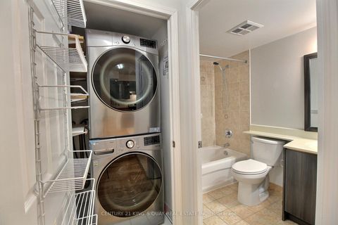 Photo 10 at 903 - 20 Olive Avenue, Willowdale East, Toronto