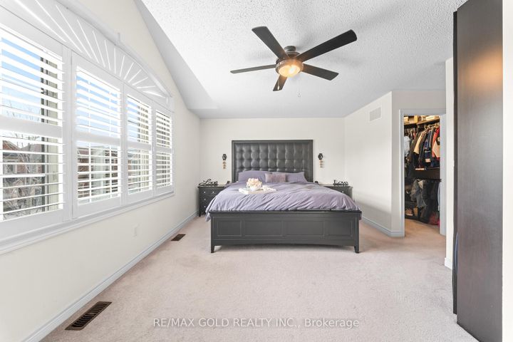 Photo 24 at 9 Fringetree Road, Wellington North, Brampton