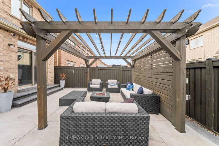 Photo 38 at 9 Fringetree Road, Wellington North, Brampton