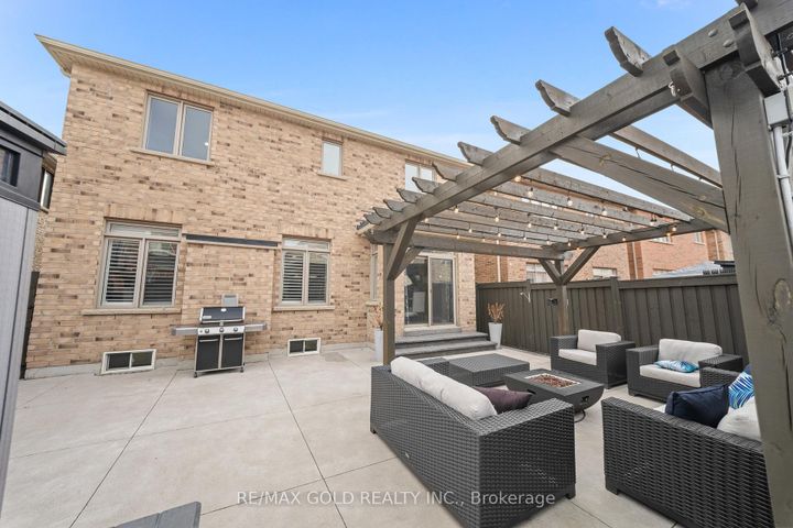 Photo 39 at 9 Fringetree Road, Wellington North, Brampton