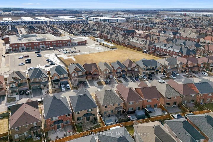 Photo 47 at 9 Fringetree Road, Wellington North, Brampton