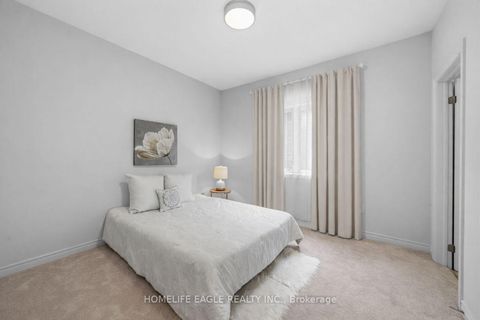 Photo 16 at 71 Woodhaven Avenue, Aurora Estates, Aurora