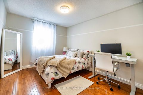 Photo 24 at 66 Stillwell Lane, Newcastle, Clarington