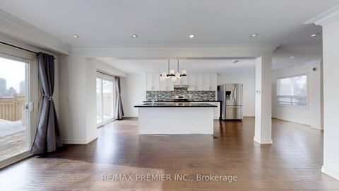 Photo 14 at 742 Beman Drive, Leslie Valley, Newmarket