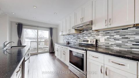 Photo 17 at 742 Beman Drive, Leslie Valley, Newmarket