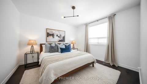 Photo 25 at 742 Beman Drive, Leslie Valley, Newmarket