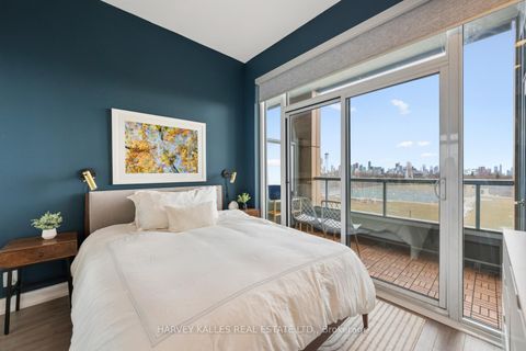 Photo 9 at 511 - 6 Parkwood Avenue, Casa Loma, Toronto