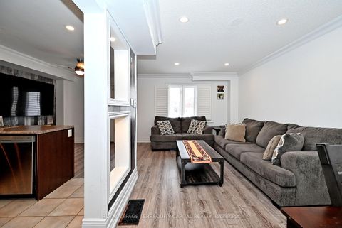 Photo 6 at 6 - 29 Madelaine Drive, Painswick South, Barrie