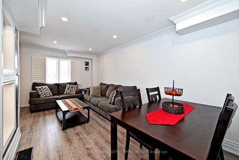 Photo 7 at 6 - 29 Madelaine Drive, Painswick South, Barrie