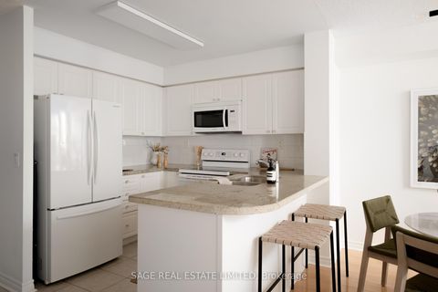 Photo 3 at 1604 - 5 Michael Power Place, City Centre West, Toronto