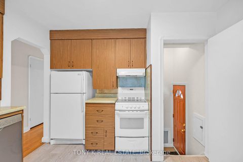 Photo 6 at 23 Scotswood Road, Maryvale, Toronto