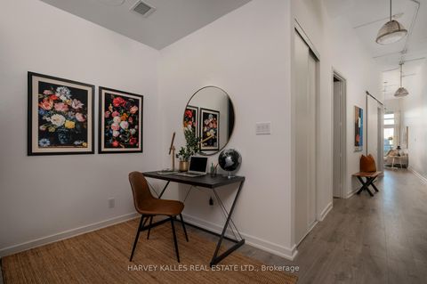 Photo 7 at 317 - 380 Macpherson Avenue, Casa Loma, Toronto