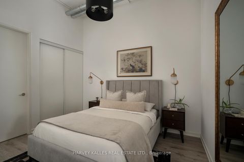 Photo 13 at 317 - 380 Macpherson Avenue, Casa Loma, Toronto