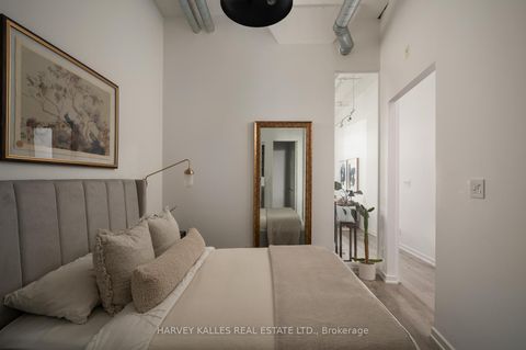 Photo 16 at 317 - 380 Macpherson Avenue, Casa Loma, Toronto