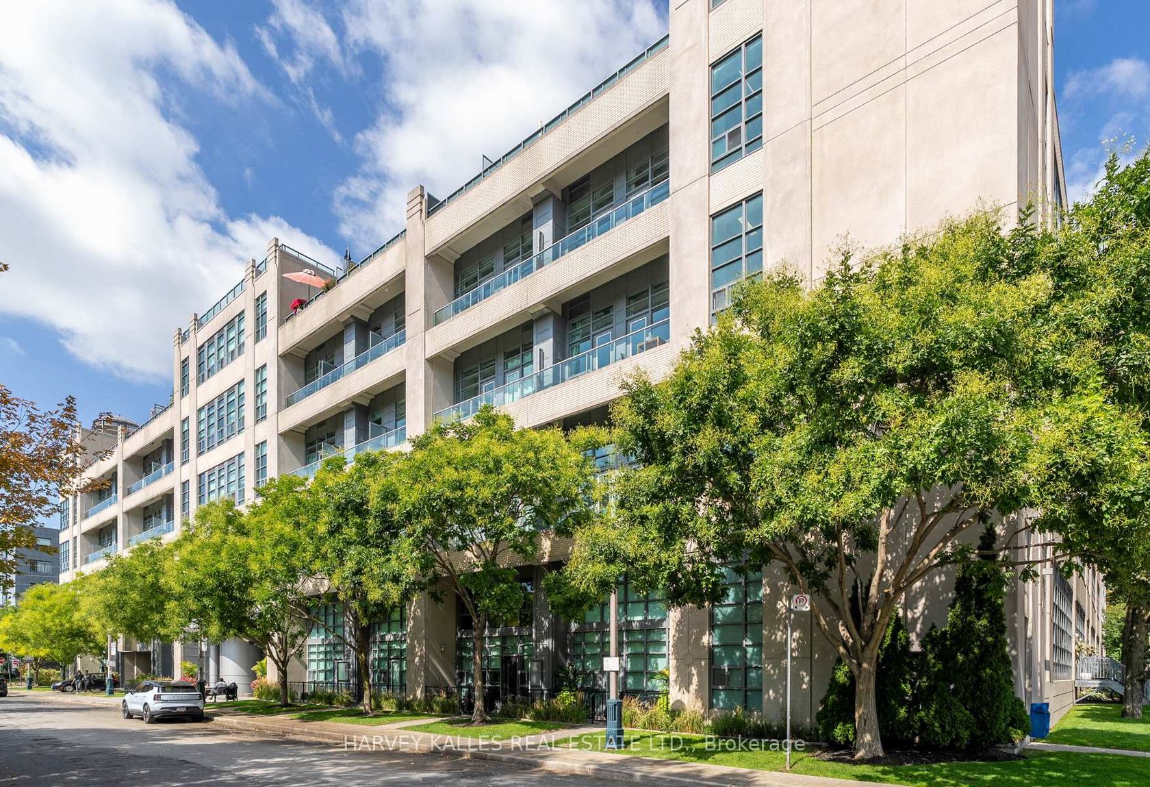 317 - 380 Macpherson Avenue, Casa Loma, Toronto 