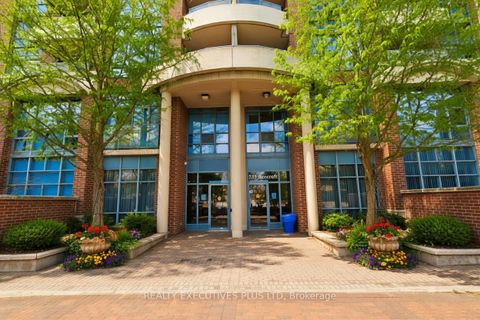 Photo 1 at 521 - 233 Beecroft Road, Willowdale West, Toronto