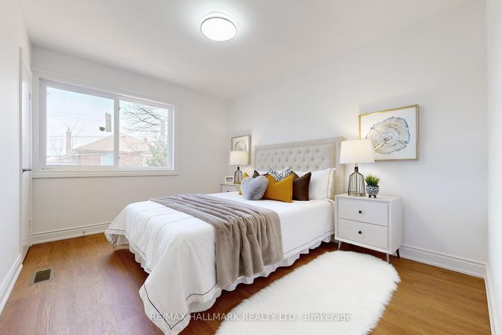 Photo 14 at 16 Marchington Circle, Maryvale, Toronto