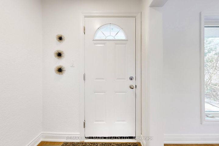 Photo 24 at 16 Marchington Circle, Maryvale, Toronto