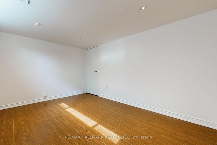 Photo 36 at 16 Marchington Circle, Maryvale, Toronto