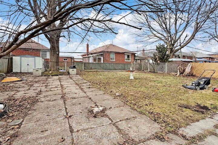 Photo 41 at 16 Marchington Circle, Maryvale, Toronto