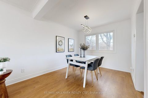 Photo 7 at 16 Marchington Circle, Maryvale, Toronto