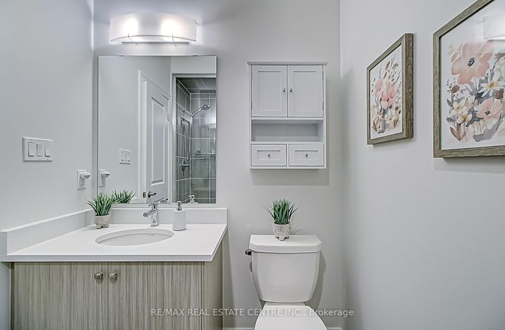 Photo 20 at 4 Clermiston Crescent, Wellington, Brampton