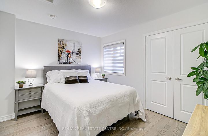 Photo 21 at 4 Clermiston Crescent, Wellington, Brampton