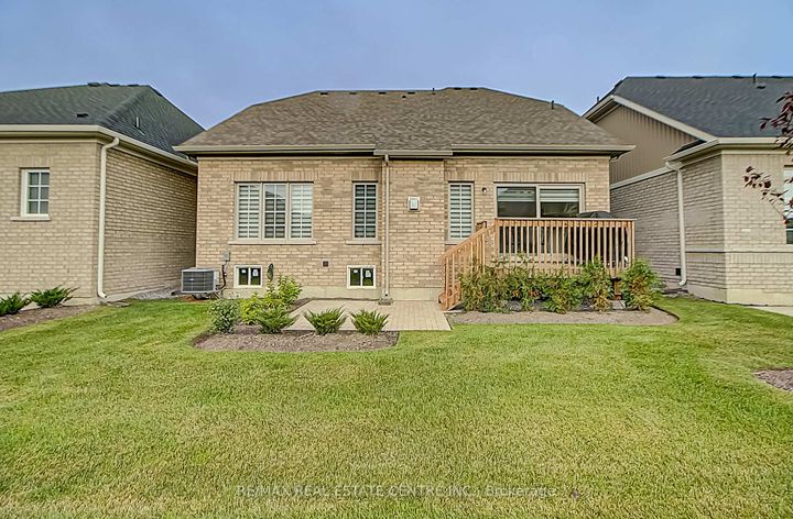 Photo 35 at 4 Clermiston Crescent, Wellington, Brampton