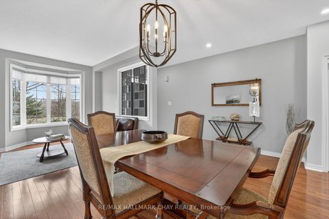 Photo 15 at 110 Birkshire Drive, Bayview Wellington, Aurora