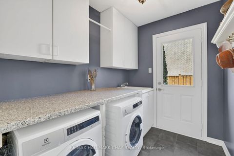 Photo 18 at 110 Birkshire Drive, Bayview Wellington, Aurora