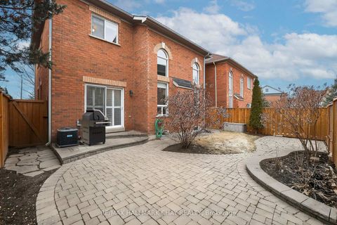 Photo 36 at 110 Birkshire Drive, Bayview Wellington, Aurora