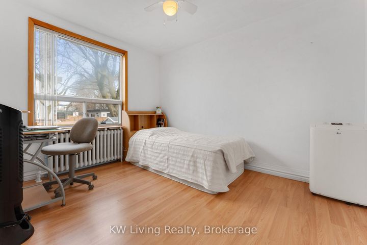 Photo 6 at 5 Plains Road, East York, Toronto