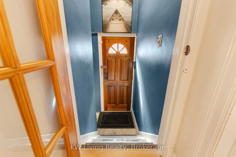 Photo 23 at 5 Plains Road, East York, Toronto