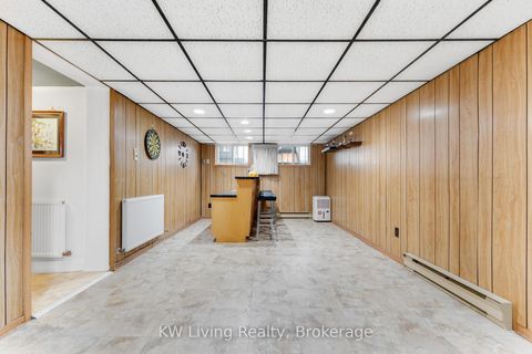 Photo 24 at 5 Plains Road, East York, Toronto