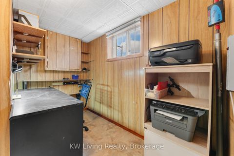 Photo 33 at 5 Plains Road, East York, Toronto