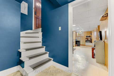 Photo 35 at 5 Plains Road, East York, Toronto