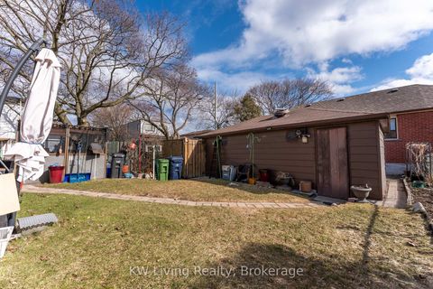 Photo 36 at 5 Plains Road, East York, Toronto