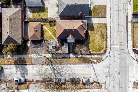 Photo 45 at 5 Plains Road, East York, Toronto