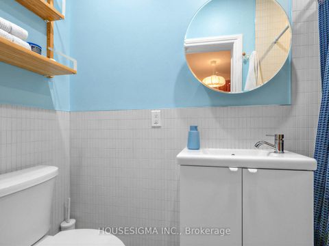 Photo 5 at 75 Henrietta Street, Smythe, Toronto