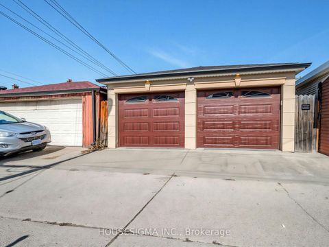 Photo 18 at 75 Henrietta Street, Smythe, Toronto