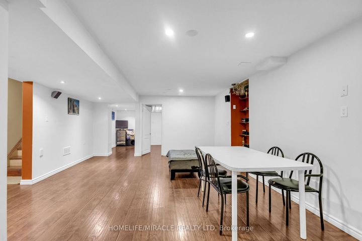 Photo 42 at 28 Latania Boulevard, Vales of Castlemore, Brampton