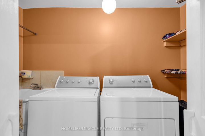 Photo 47 at 28 Latania Boulevard, Vales of Castlemore, Brampton