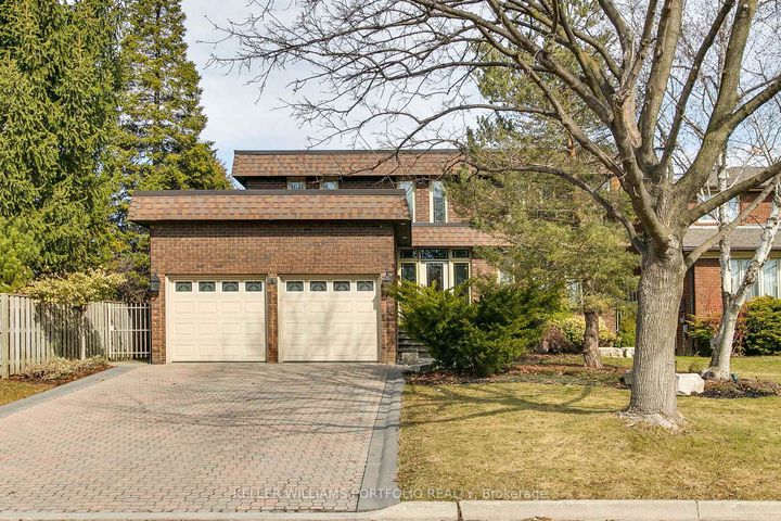 Photo 40 at 4 Neiltree Court, Markland Wood, Toronto