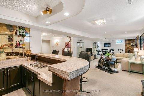 Photo 29 at 4 Neiltree Court, Markland Wood, Toronto