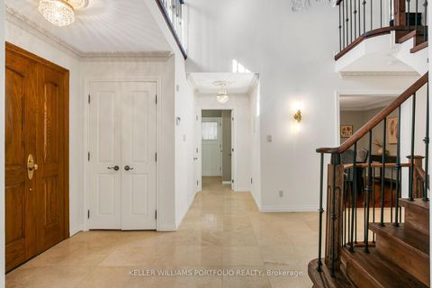 Photo 37 at 4 Neiltree Court, Markland Wood, Toronto