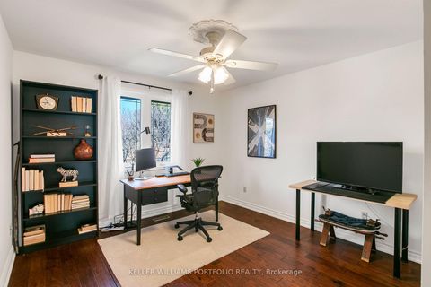 Photo 45 at 4 Neiltree Court, Markland Wood, Toronto